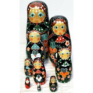 Matryoshka Black Floral Russian Nesting Dolls Set of 9 Green Red Blue Wooden